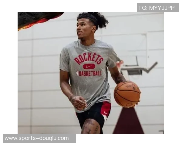 杰伦格林拒绝阿迪提前续约合同今日穿科比9月球漫步复刻鞋亮相