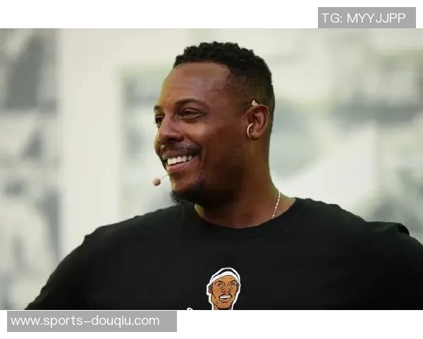 皮尔斯揭露捞女利用手机查薪资针对中后段球员进行精准下手 皮尔斯揭露捞女利用手机查薪资针对中后段球员进行精准下手