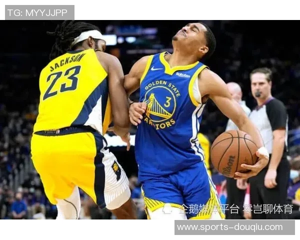 布克三节狂砍33分5助攻表现出色罚球命中率高达86