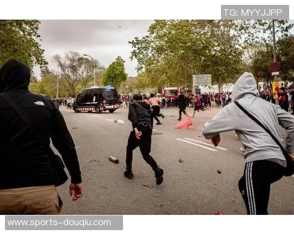 联盟决定不处罚三球冲突事件球场内外风波平息引发热议