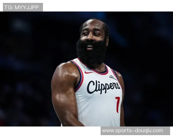 哈登谈绝平失误感慨瞬间决策重要性渴望连续三分追平比分